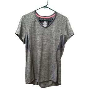 Danskin Now Women's Size L Gray V-Neck Athletic T-Shirt Short Sleeve Casual